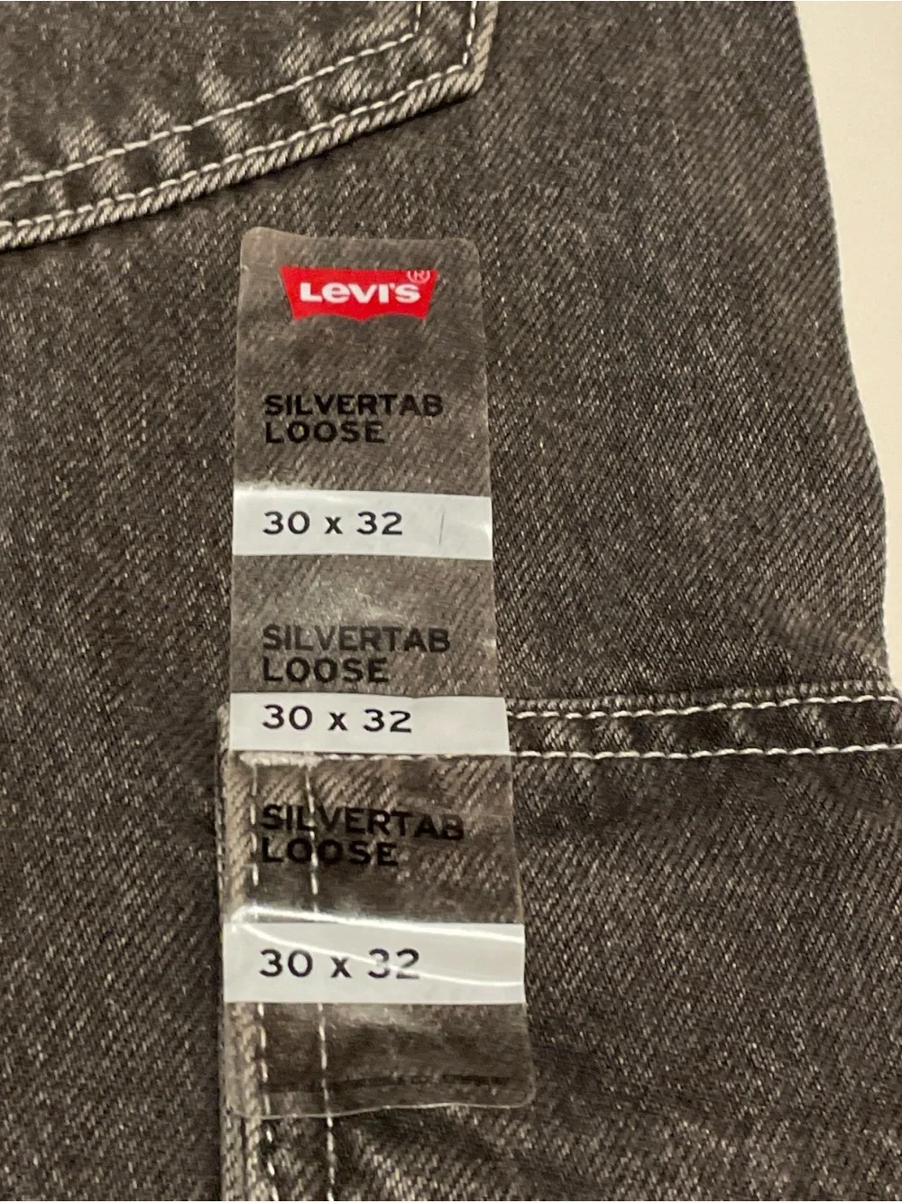 LEVI’S SILVERTAB LOOSE CARGO JEANS (30X32) - Picture 5 of 11